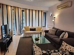 Apartment Sleeps 6 With Ensuite