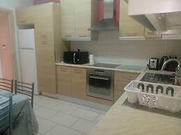 Apartment Sleeps 6 With Ensuite