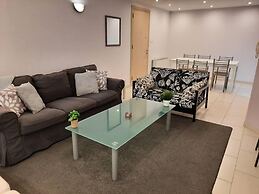 Apartment Sleeps 6 With Ensuite