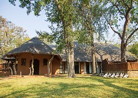 Phuti Safari Lodge