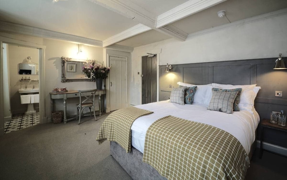 The Bull Hotel