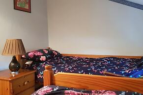 3 Bed Townhouse - Sleeps 6 - Pet Friendly