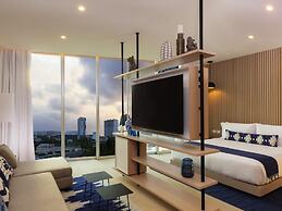 SLS Cancun