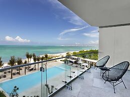 SLS Cancun