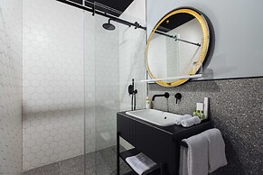Alice Hotel