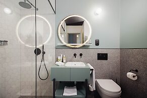 Alice Hotel
