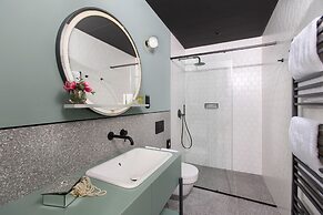 Alice Hotel