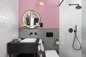 Alice Hotel
