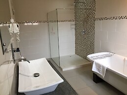 Royal Court Guest House
