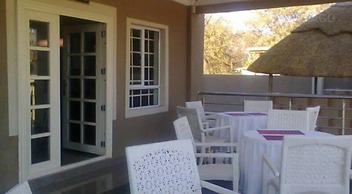 South Court Inn