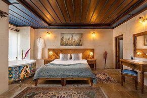 Acer Cave Hotel