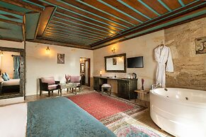Acer Cave Hotel