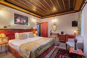 Acer Cave Hotel