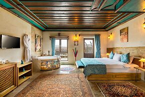 Acer Cave Hotel