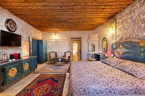 Acer Cave Hotel