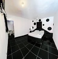 Hotel Punto 4