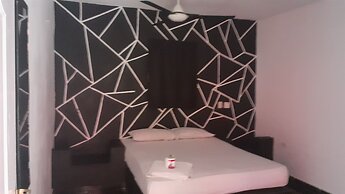 Hotel Punto 4