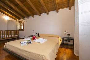 Casa Simo Lenno