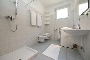 Residence Romina Lakeview Apt.