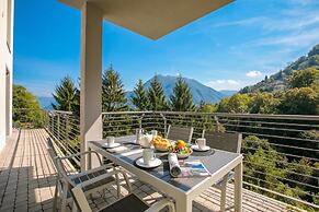 Argegno Home