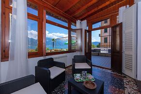 Casa Mira Al Lago