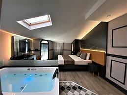 Confores Hotel