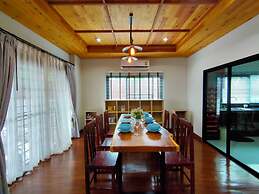 Lan House Pool Villa