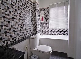 Lan House Pool Villa