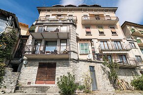 Menaggio Tosca 1