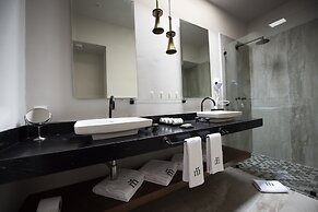 Hotel Madi