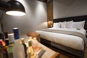 Hotel Madi