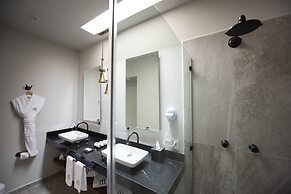 Hotel Madi