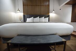 Hotel Madi