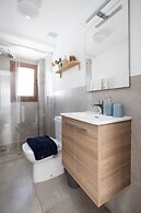 Olive & Ivy Guest House