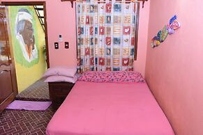 Room in B&B - Cancun Guest House 1