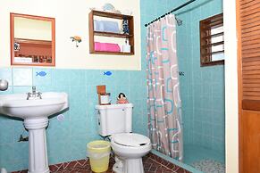 Room in B&B - Cancun Guest House 1