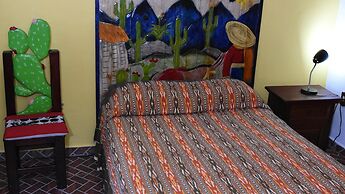 Room in B&B - Cancun Guest House 2