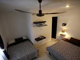 Rooms el Batey - Downtown Cancun 4