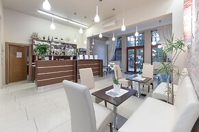 Valensija - Suite for two in Nice Hotel