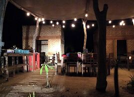 Room in Guest Room - Camp - Santos Cabanas