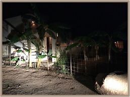 Room in Guest Room - Camp - Santos Cabanas