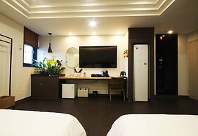 Amare Hotel