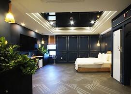 Amare Hotel