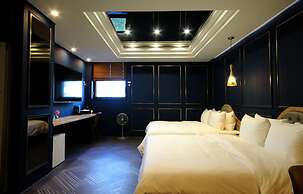 Amare Hotel