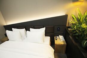 Amare Hotel
