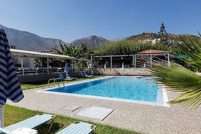 Gorgona Hotel