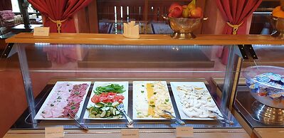 Hotel Leyla