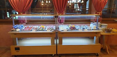 Hotel Leyla
