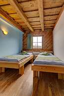 Hotel Leyla