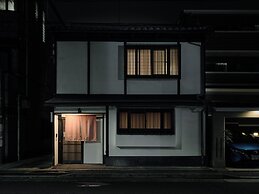 Tsumugi Nishinotoinhanayacho